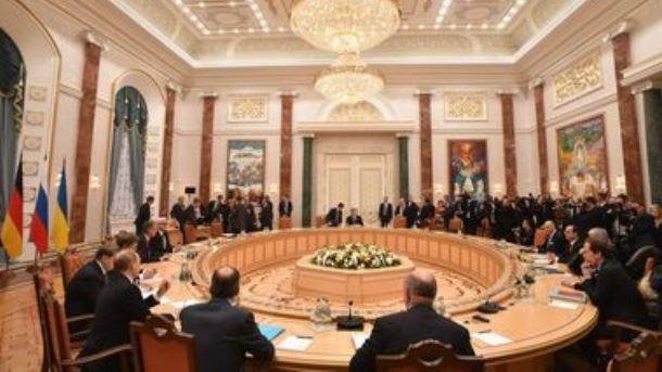 Киев предложил создать новую подгруппу на переговорах в Минске